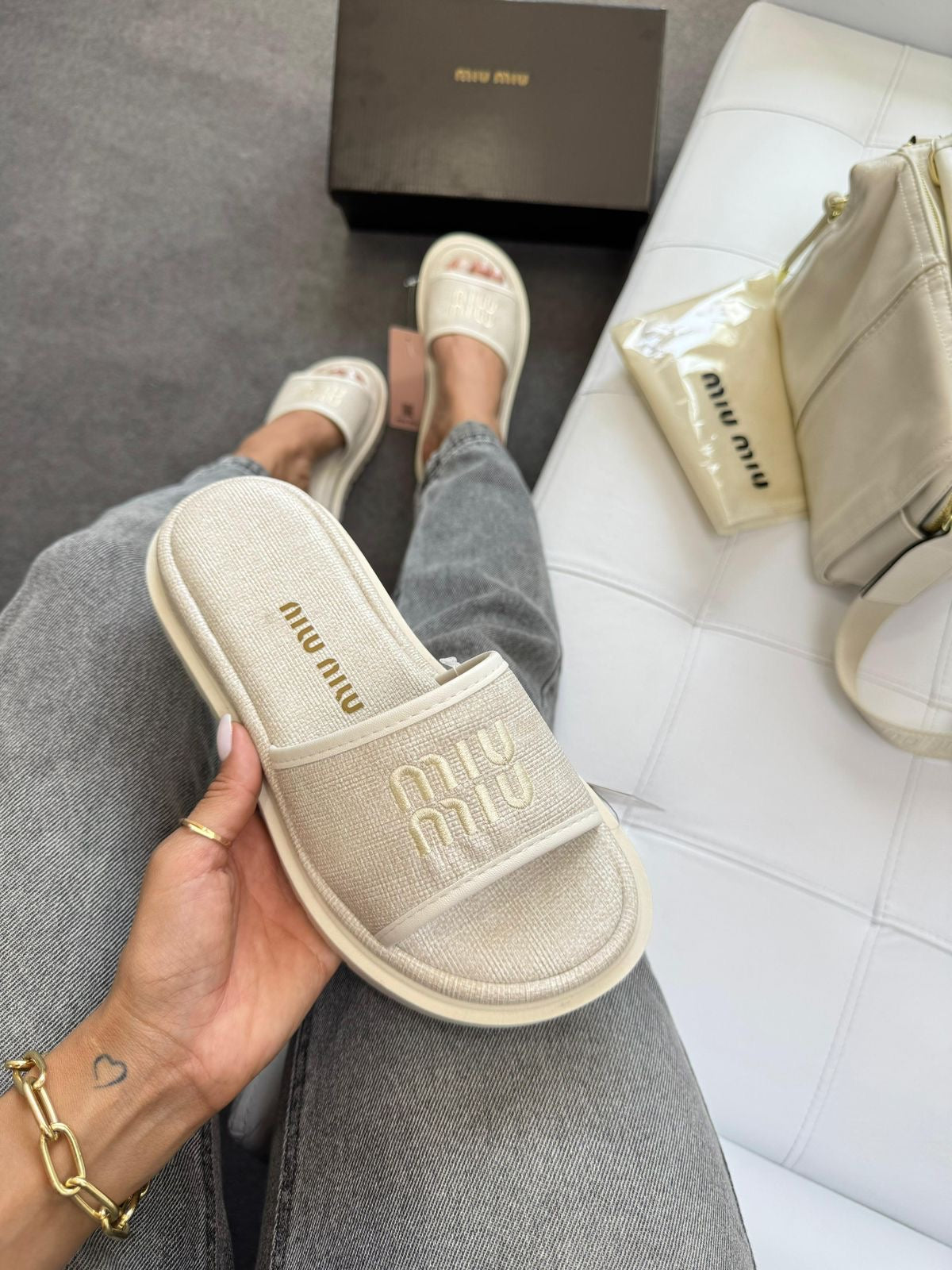 Sandalias Tipo Miu Miu