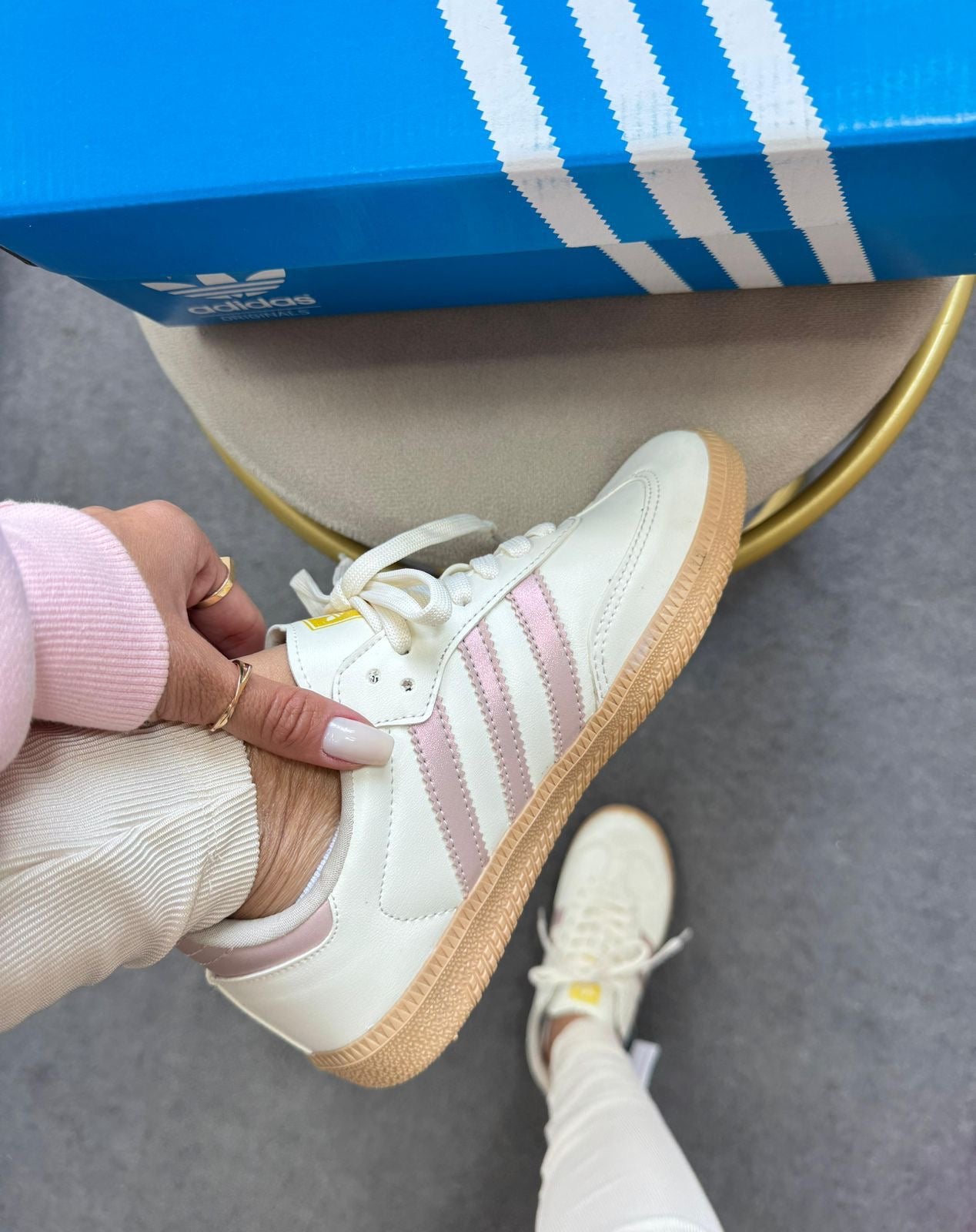 Samba Blanco y Rosa