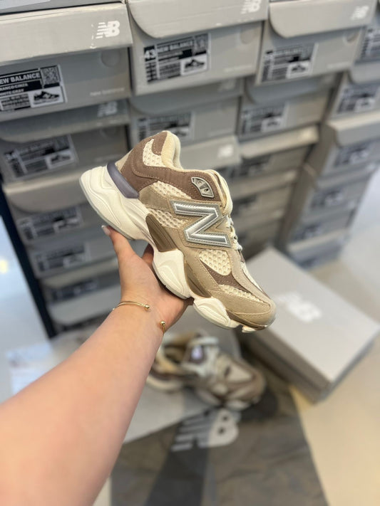 NB 9060 Bege con Marrón