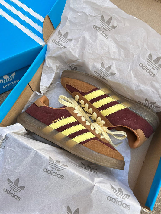 Gazelle BORDO Y AMARILLO