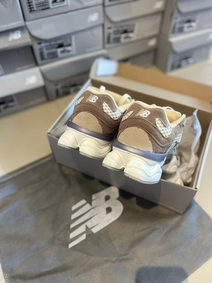 NB 9060 Bege con Marrón