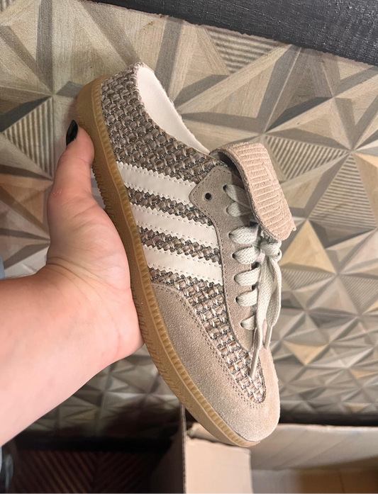 Samba beige sin talón