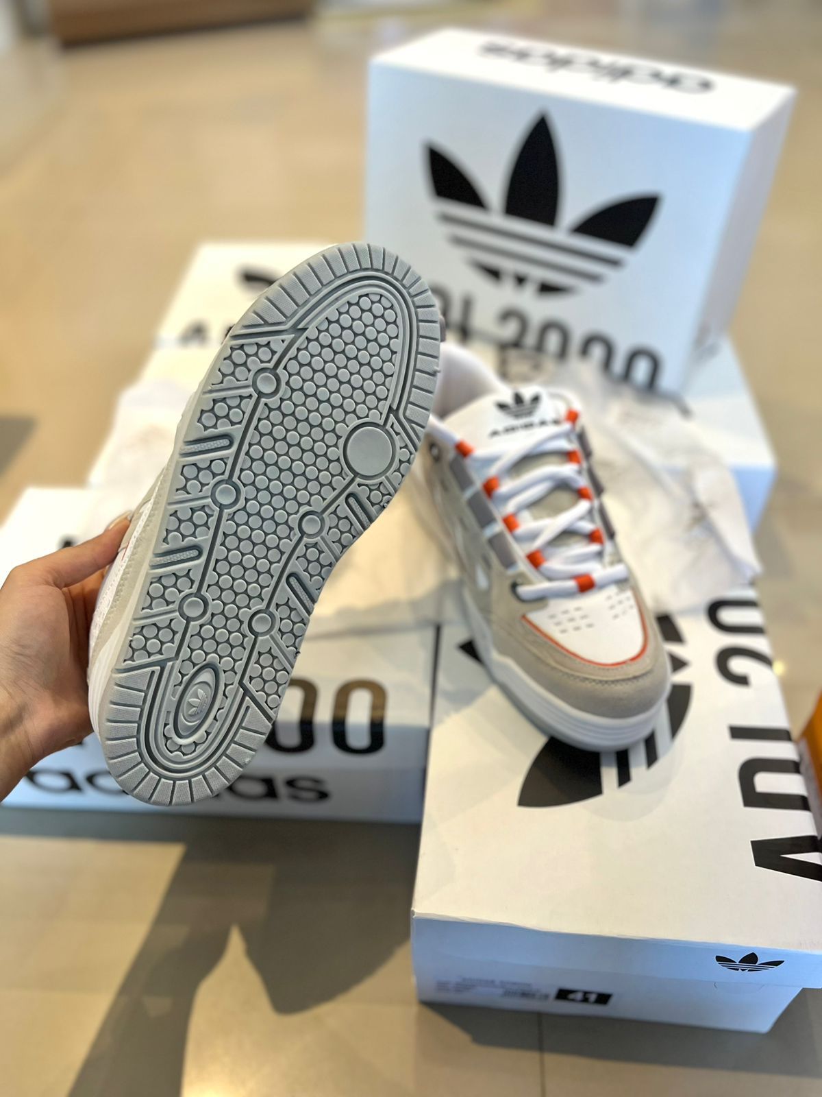Adi 2000 Blanco Naranja
